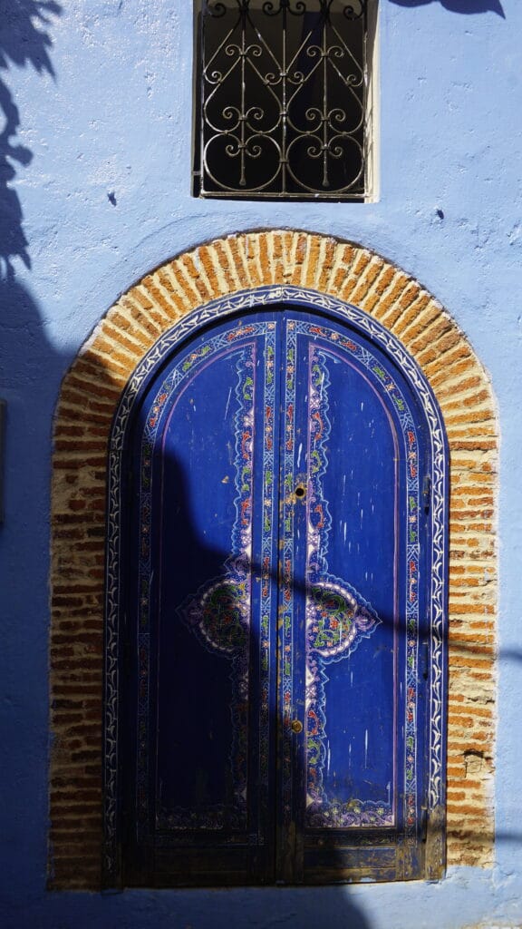 chefchaouen blue pigment,chefchaouen blue town,chefchaouen blue medina,chefchaouen description,chefchaouen doors,chefchaouen old town,chefchaouen history,chefchaouen jewish history,chefchaouen facts,doors of chefchaouen,history of chefchaouen,chefchaouen blue color,famous blue city in morocco,moroccan architecture,moroccan tiles